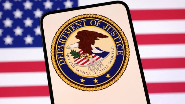 A Justice Department memo under the Trump administration aims to strip citizenship from naturalized Americans convicted of certain crimes, emphasizing civil denaturalization. REUTERS/Dado Ruvic/Illustration/File Photo