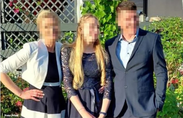 Loretta mit ihren Eltern. Diese verlangen nun vor Gericht Gerechtigkeit für ihre Tochter.