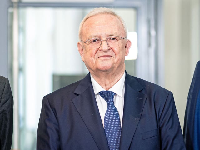 In dem Verfahren wird gegen den früheren VW-Chef Winterkorn wegen des Verdachts des Betruges, der Falschaussage und der Marktmanipulation verhandelt. (Archivbild)