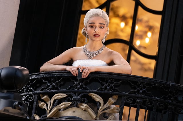 Rachel Zegler performs &#34;Don&#39;t Cry For Me Argentina&#34; live on the balcony as she plays Eva Perón in &#34;Evita&#34; at the London Palladium on June 18, 2025 in London, England.