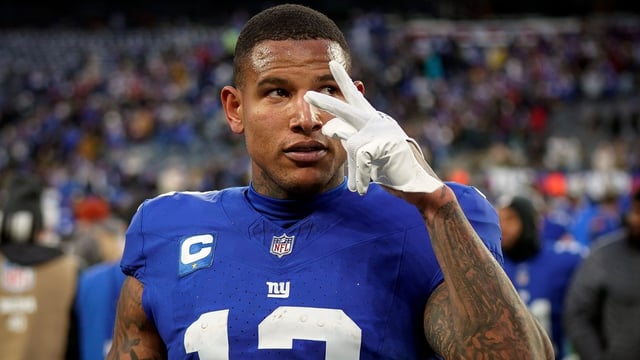 File photo of Darren Waller
