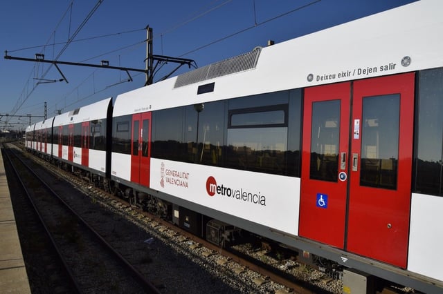 Archivo - La Generalitat incorpora a los trenes de Metrovalencia un nuevo diseño más accesible y con materiales que favorecen un mejor mantenimiento