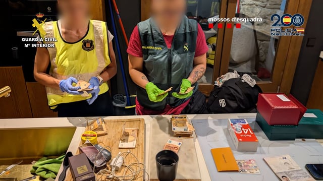 Imagen de la operación conjunta contra los falsos inversores