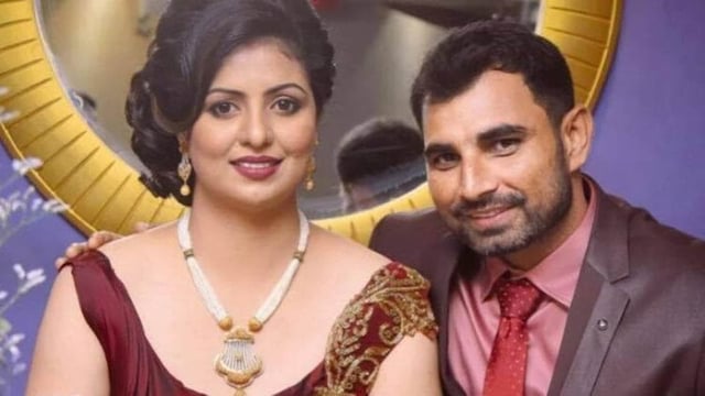 Mohammed Shami, was trolled after posting this picture with wife Hasin Jahan on his official Facebook page. Nasty comments were made that her dress was not in keeping with their religion.