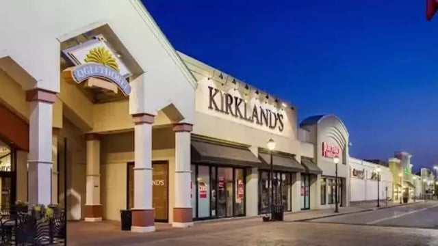 Oglethorpe Mall shooting: Several people were shot in Savannah