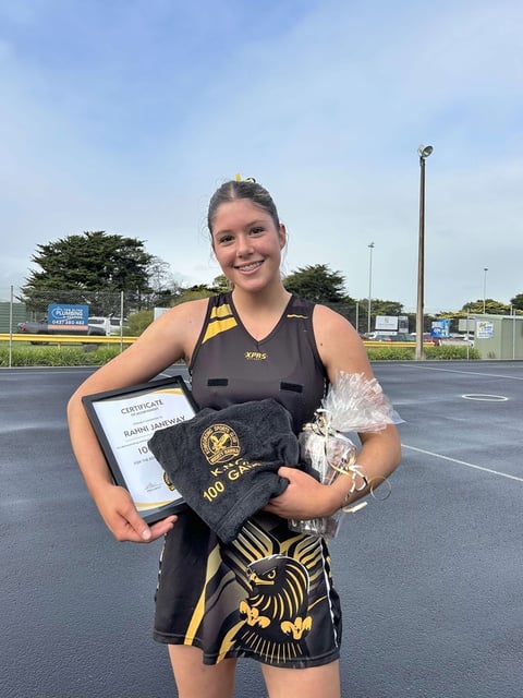 Rahni Janeway celebrates netball milestone, playing 100 games at Kongorong (Supplied)