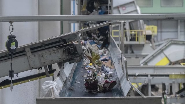 Hallan restos humanos de un bebé en la planta de tratamiento de residuos de Loeches (Madrid)