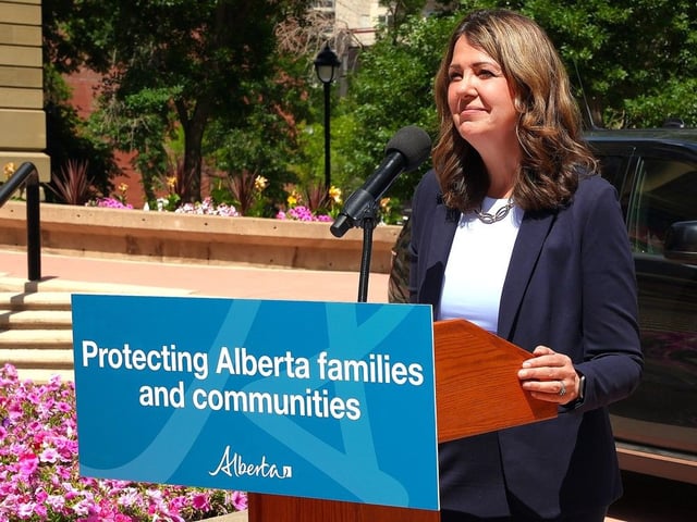  Alberta Premier Danielle Smith speaks to media at a press conference on Wednesday, July 2, 2025.