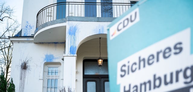 Zuletzt gab es im Januar eine Farbattacke auf die CDU-Parteizentrale am Hamburger Leinpfad. Bei der neuerlichen Attacke wurde rote Farbe benutzt
