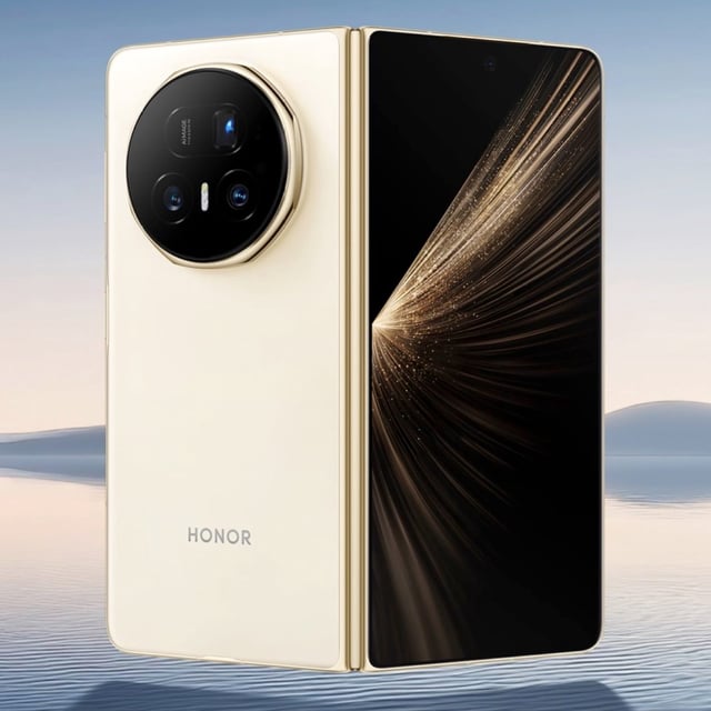 Honor Magic V5: The white version is the thinnest.