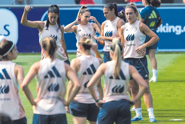 España debuta este jueves en la Eurocopa femenina contra Portugal.