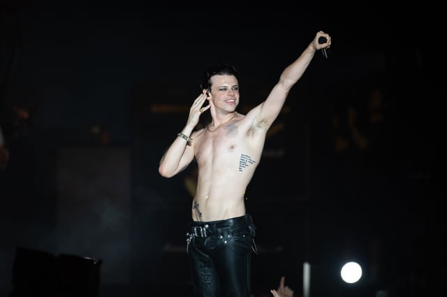 MILTON KEYNES, ENGLAND - JUNE 21: Yungblud performs at Bludfest which is taking place at The National Bowl on June 21, 2025 in Milton Keynes, England. (Photo by Joseph Okpako/WireImage)