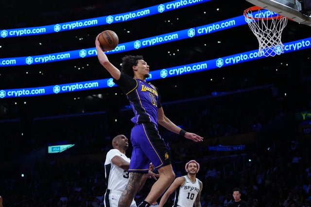 Mar 17, 2025; Los Angeles, California, USA; Los Angeles Lakers center Jaxson Hayes (11) dunks the ball against the San Antonio Spurs in the first half at Crypto.com Arena. Mandatory Credit: Kirby Lee-Imagn Images/File photo