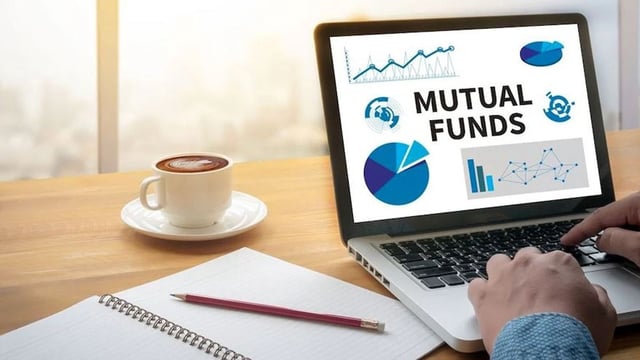Parag Parikh से लेकर HDFC तक, ये हैं भारत के 10 सबसे बड़े और बेस्ट म्यूचुअल फंड्स