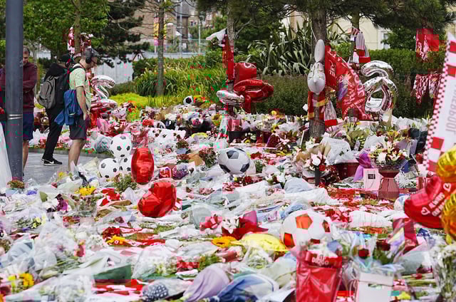 Homenaje masivo en Liverpool a Diogo Jota después de su fallecimiento.