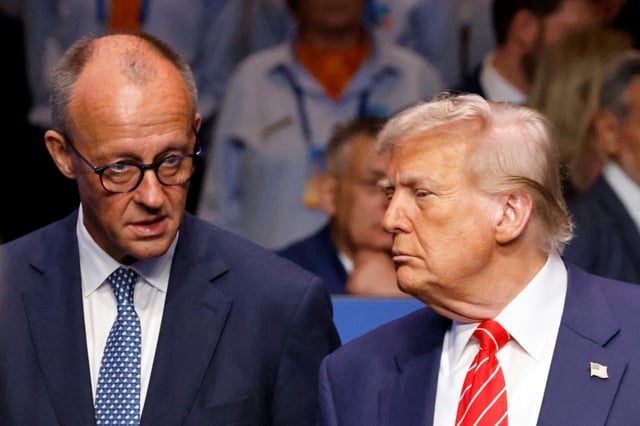 US-Präsident Donald Trump hat sich nach seinem Telefonat mit Friedrich Merz (CDU) lobend über den Bundeskanzler geäußert. "Er ist ein starker Kerl, ein sehr guter Mann, der einen großen Wahlsieg hatte", sagte Trump im Gespräch mit Journalisten.