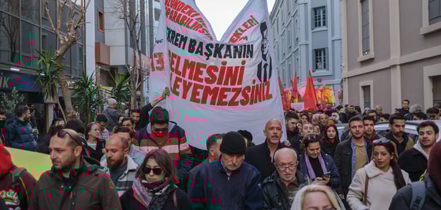 Nach der Festnahme des Istanbuler Bürgermeisters Imamoglu hatte es im März 2025 Proteste gegeben. Nun wurden offenbar weitere türkische Bürgermeister festgenommen