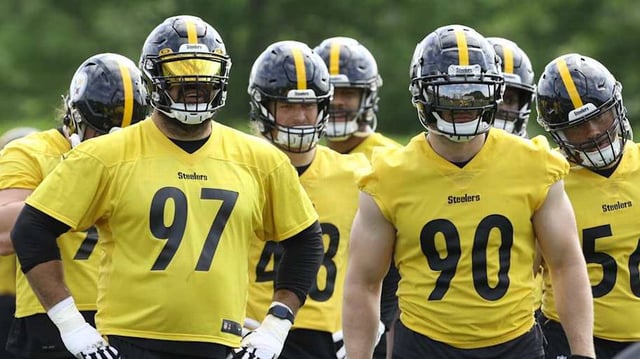 May 24, 2022; Pittsburgh, PA, USA;  Pittsburgh Steelers defensive end Cameron Heyward (97) and linebacker TJ Watt (90) participate in organized team activities at UPMC Rooney Sports Complex. Mandatory Credit: Charles LeClaire-Imagn Images