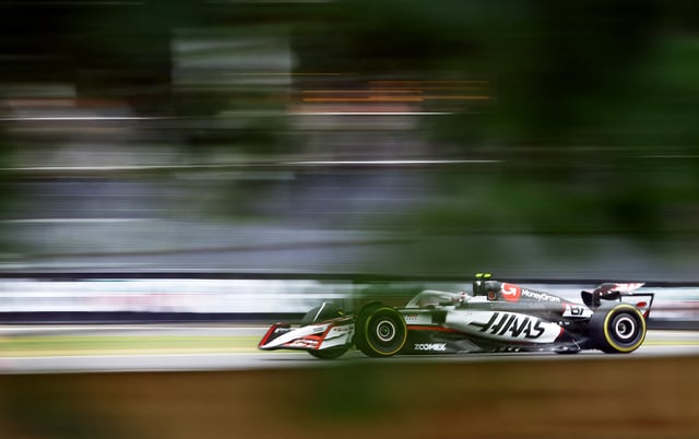 Formula One F1 - British Grand Prix - Silverstone Circuit, Silverstone, Britain - July 5, 2025 Haas' Oliver Bearman during practice REUTERS/Andrew Boyers