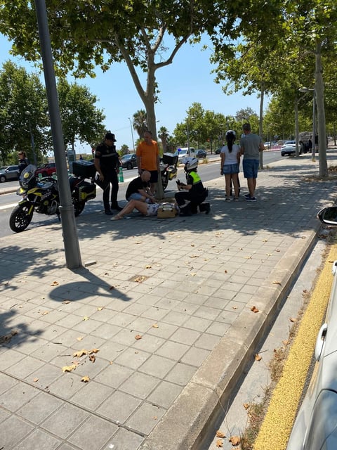 La Policía Local atiende a la herida