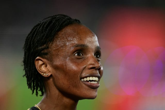 Kenya's Beatrice Chebet is the first woman to break 14 minutes in the 5,000m, winning at the Eugene Diamond League meeting in a world record of 13:58.06