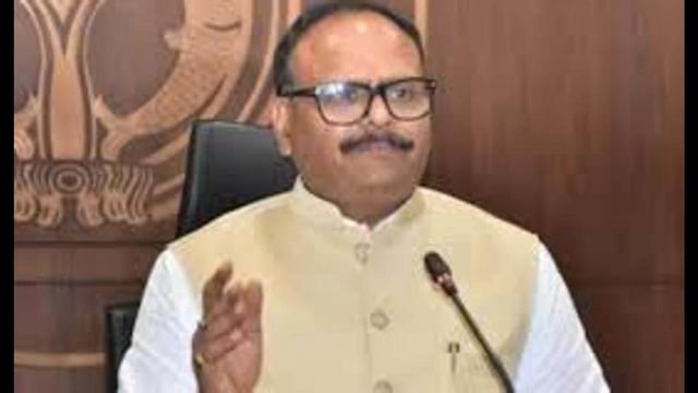 UP deputy CM Brajesh Pathak was reacting to the SP chief recent remarks on JPNIC. (HT file)