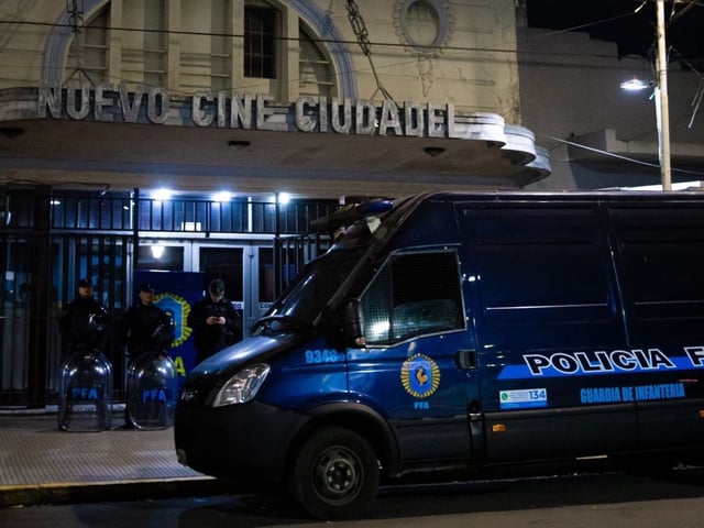 El Nuevo Cine Ciudadela quedó clausurado tras un allanamiento. Encontraron víctimas de explotación sexual.