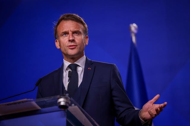 Le meeting des JAM devait servir de coup d’envoi à Gabriel Attal ; le fondateur du parti a pris un malin plaisir à venir perturber sa mise en scène.