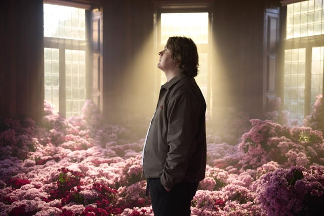 Scottish singing sensation Lewis Capaldi has announced he’ll be returning to Australian shores this December for his first national performances since 2020.