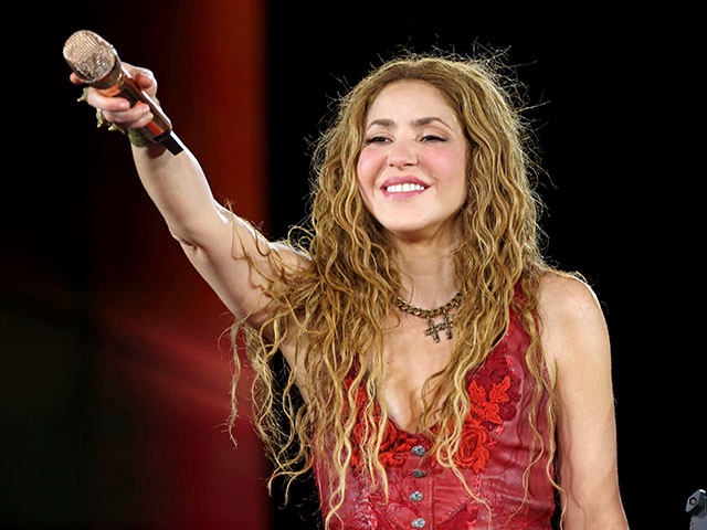 Shakira performs onstage during Shakira: Las Mujeres Ya No Lloran World Tour - Miami at Hard Rock Stadium on June 06, 2025 in Miami Gardens, Florida. (Photo by Kevin Mazur/Getty Images for Live Nation)