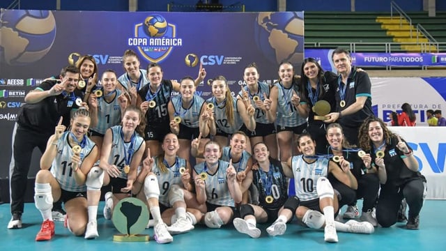 La felicidad de Las Panteras en Brasil, con la conquista de la Copa América de vóley.
