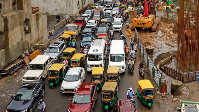 A viral Reddit post criticised Bengaluru's poor infrastructure.
