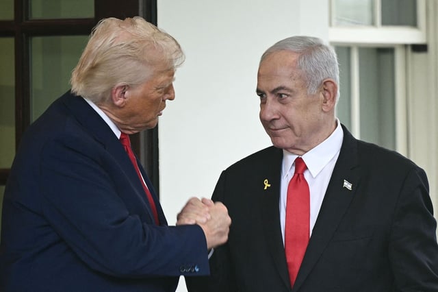 Donald Trump et Benjamin Nétanyahou lors de leur dernière rencontre à la Maison Blanche à Washington, le 7 avril 2025.