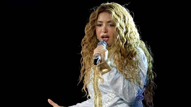 LAS VEGAS, NEVADA - JUNE 28: Shakira performs during a stop of her Las Mujeres Ya No Lloran world tour at Allegiant Stadium on June 28, 2025 in Las Vegas, Nevada. (Photo by Ethan Miller/Getty Images)