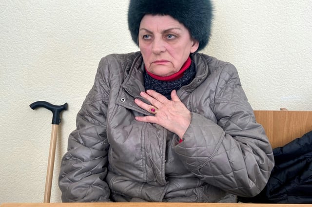 Photo diffusée le 3 juillet 2025 par une source connue de l'AFP  montrant Evguénia Maïboroda dans le box des accusés, lors de sa condamnation au tribunal municipal de Chakhty, dans l'Oblast de Rostov, le 29 janvier 2024 en Russi