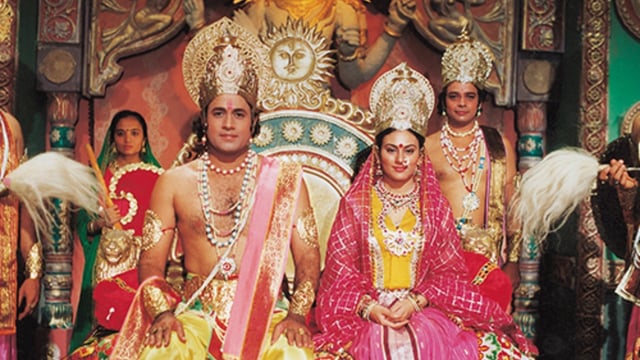 Dipika Chikhlia Reacts To Arun Govil's Portrayal Of Dasharath In Ramayana: For Me, It's A Little Out Of Context