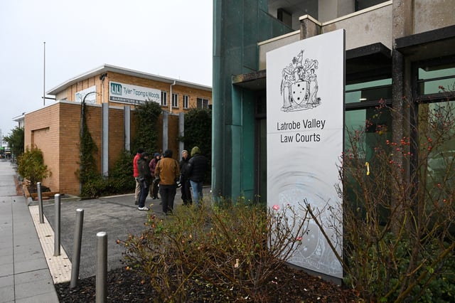Erin Patterson wurde vor dem Latrobe Valley Magistrates Court in Morwell, Australien, in allen Anklagepunkten schuldig gesprochen.