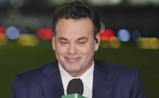 David Faitelson pidió a Memo Ochoa para Pumas
