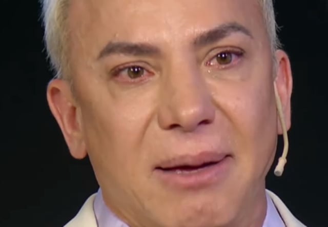 Flavio Mendoza, víctima de la homofobia en la vía pública.