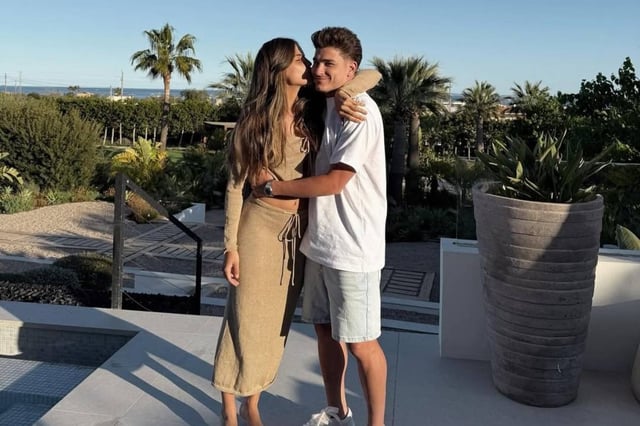 Julián Álvarez y su novia Emilia Ferrero dieron a conocer el sexo de su hijo. (Crédito: @juliaanalvarez)
