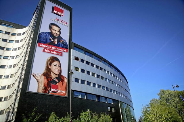 Selon l’institut Médiamétrie, plusieurs stations de radio françaises, dont France Inter, parviennent à fidéliser, voire à augmenter, leurs audiences. 
