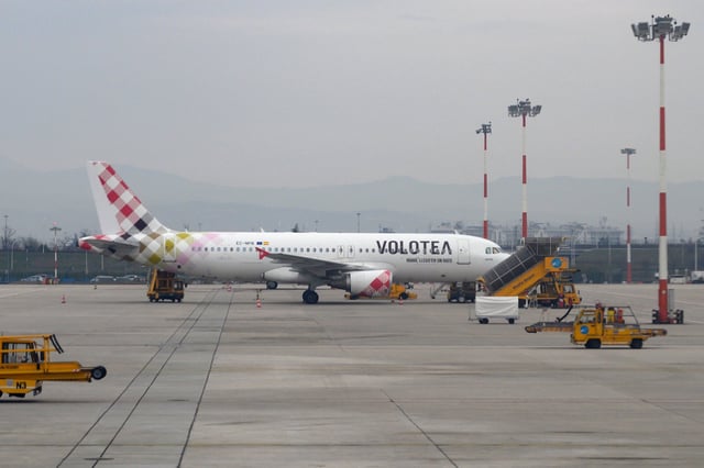 A Spain&#39;s Volotea airlines Airbus A320-214 aircraft sits on the tarmac at the Verona-Villafranca airport in Verona, Italy on February 8, 2025.