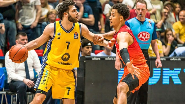 Acht Basketball-Profis haben Alba bereits verlassen. Jetzt kommt der neunte Abgang dazu.