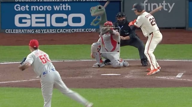 Phillies victimized by tight strike zone late in loss to Giants.