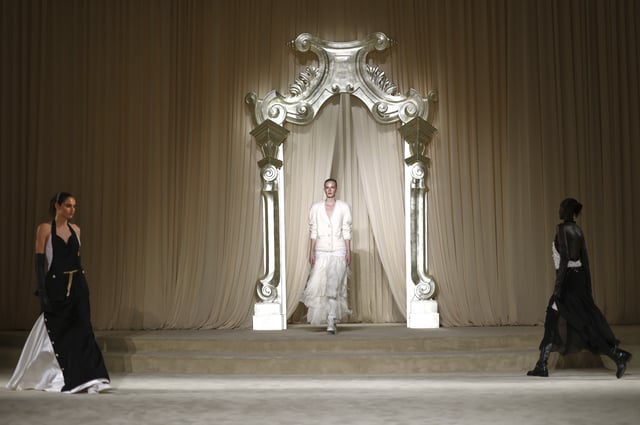 Models wear creations as part of the Chanel Fall-Winter 2025/26 Haute Couture collection presented Tuesday, July 8, 2025, in Paris. (AP Photo/Tom Nicholson)