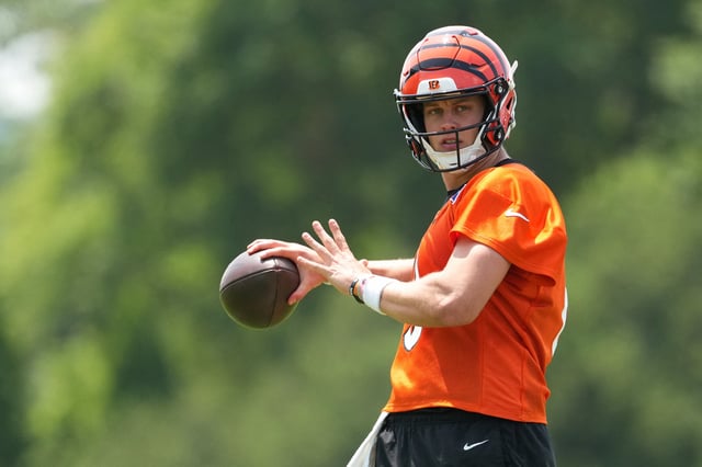 Jun 10, 2025; Cincinnati, OH, USA; Cincinnati Bengals quarterback Joe Burrow (9) during practice at Paycor Stadium. Mandatory Credit: Kareem Elgazzar-Imagn Images/File Photo