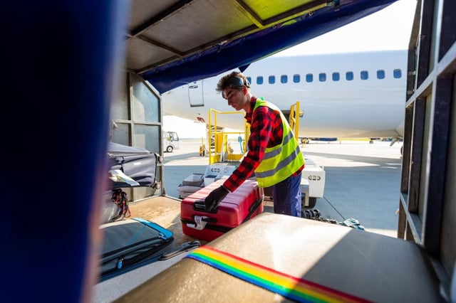If cabin bags exceed maximum dimensions they are often taken to the hold (Photo: Getty)