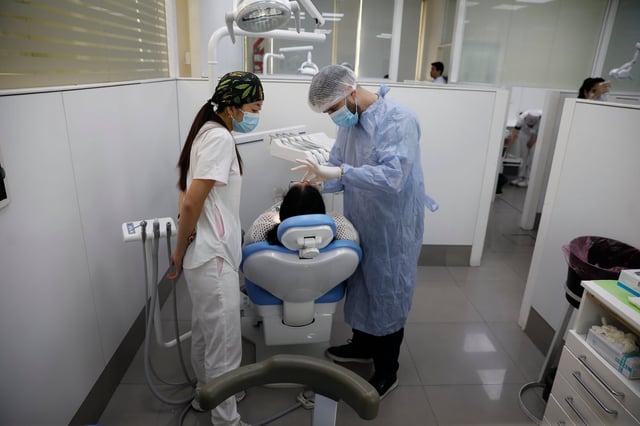 La Facultad de Odontología de la UBA comienza a utilizar el método de sedación consciente por inhalación de oxígeno y óxido nitroso