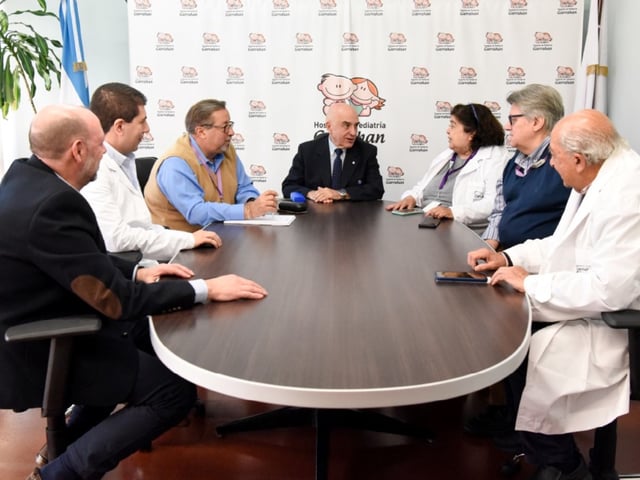 El nuevo director médico del Garrahan durante su presentación en el hospital. Foto: Hospital Garrahan