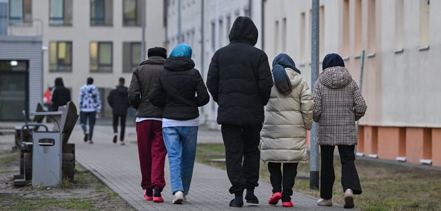 Migranten müssen nach dem Dublin-Verfahren in dem Land bleiben, wo sie zuerst Asyl beantragt haben